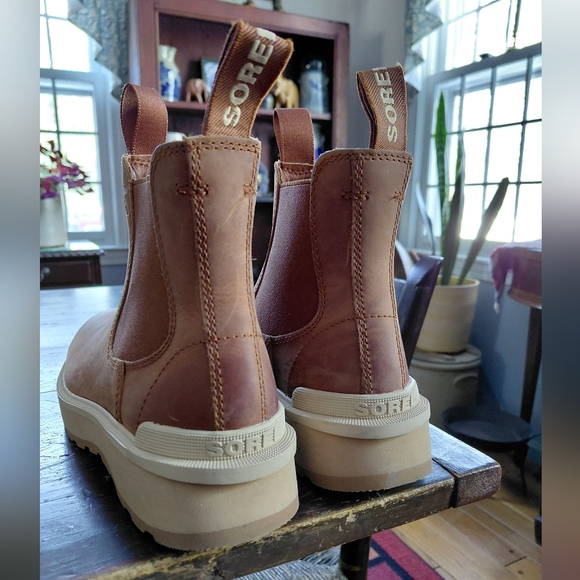 Sorel brown & tan leather Hi Rise Chelsea ankle boots Womens 5.5 - Picture 7 of 9